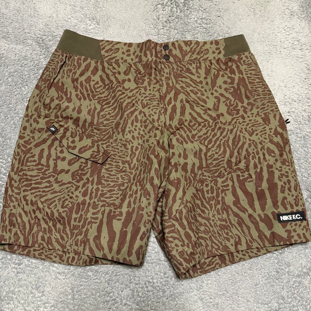 Nike FC Shorts Mens XXL All Over Print Cargo Green 666694 Soccer Camo Team